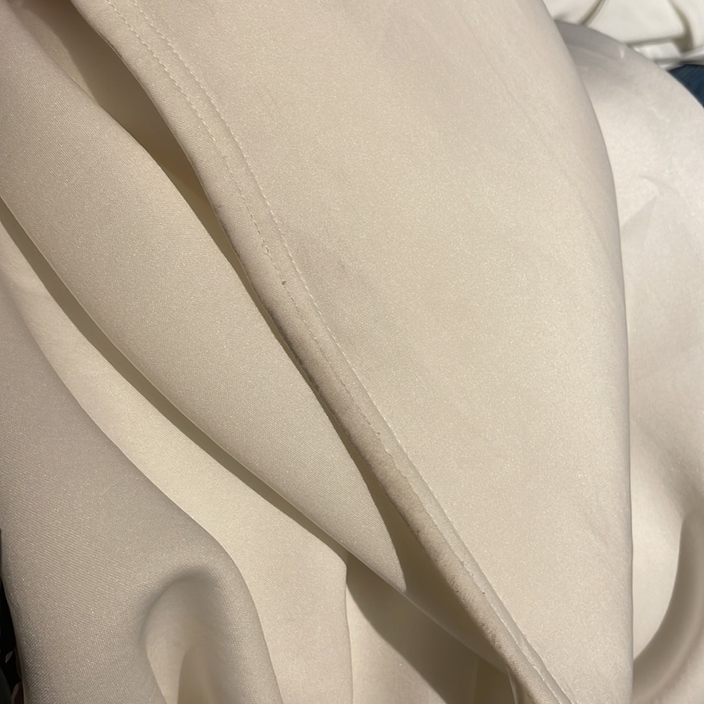 Used White Bonded Scuba Pleated Extreme Wide Leg Pants - Picture 5 of 6